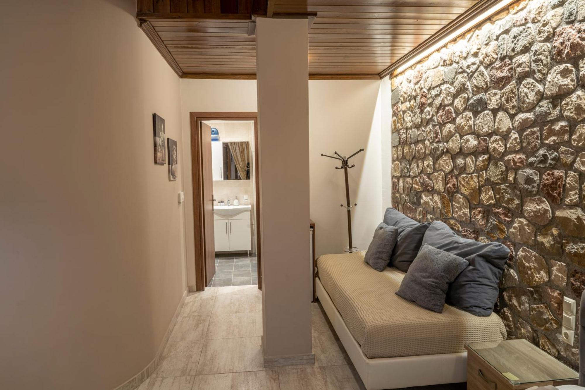 Liontos Rooms Pramanta Luaran gambar