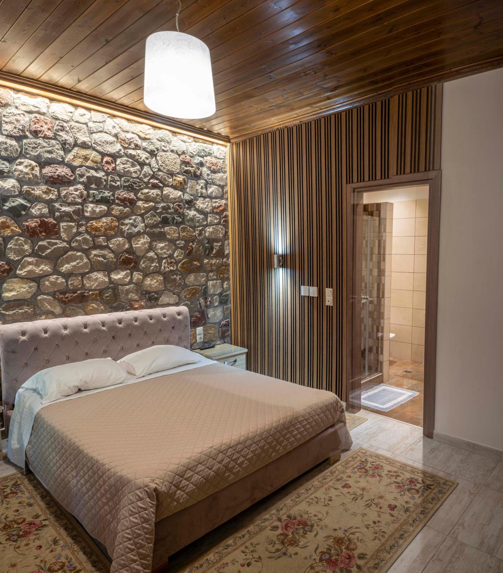 Liontos Rooms Pramanta Luaran gambar